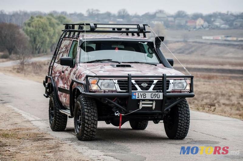 2001' Nissan Patrol photo #1