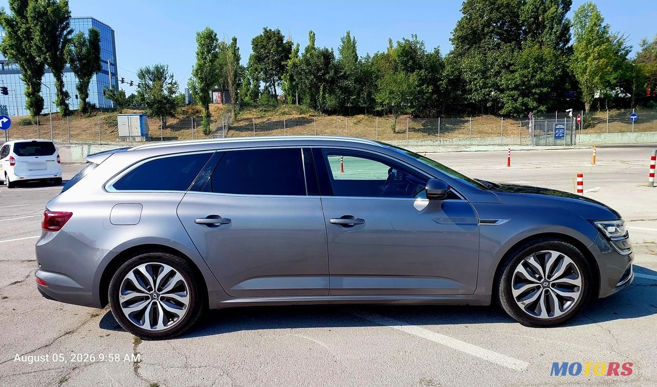 2017' Renault Talisman photo #2