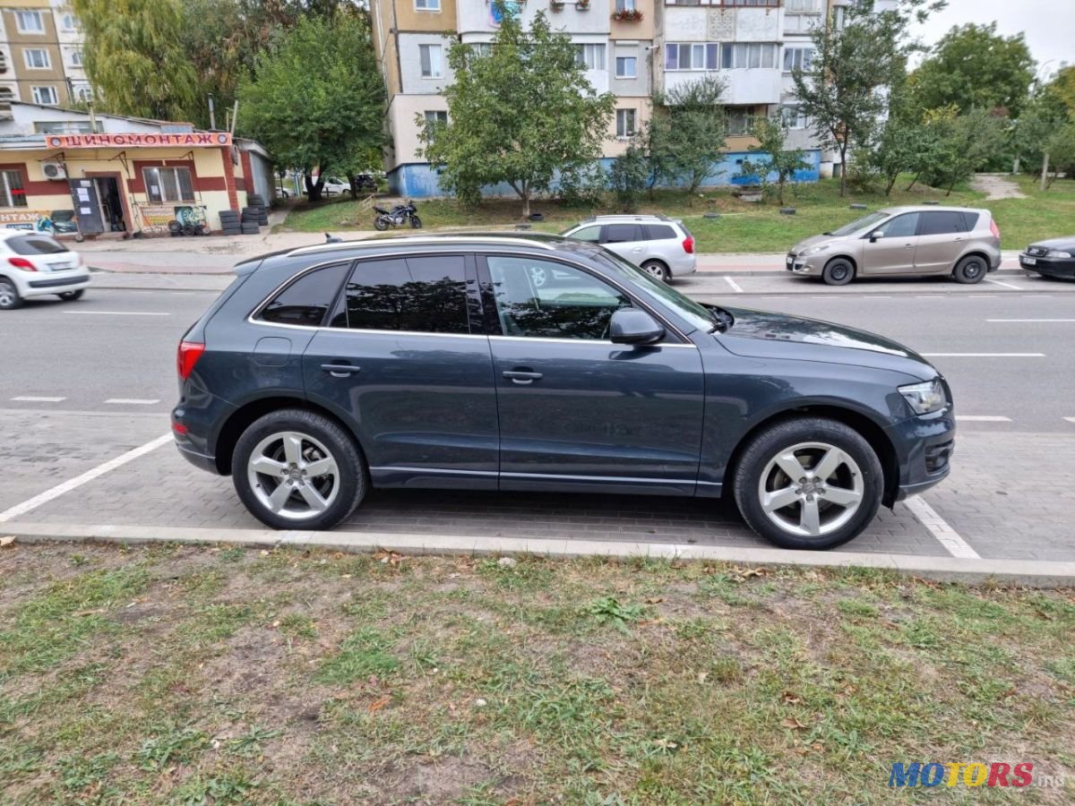2011' Audi Q5 photo #2