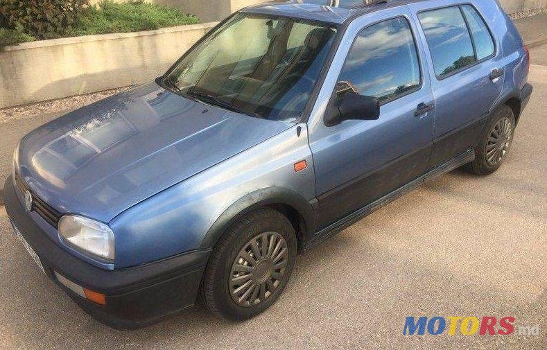 1992' Volkswagen Golf photo #2