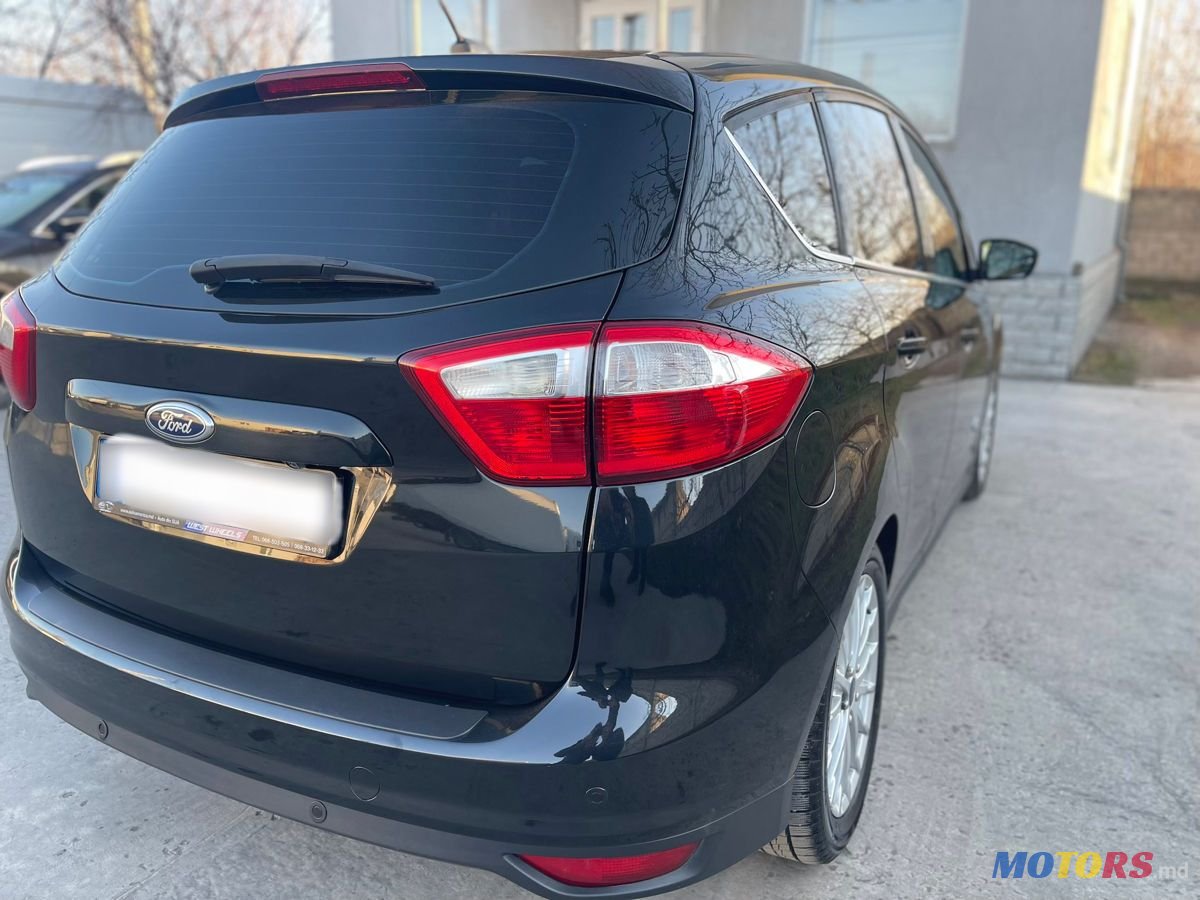 2013' Ford C-MAX photo #3