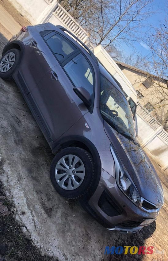 2018' Kia Rio X-Line photo #4