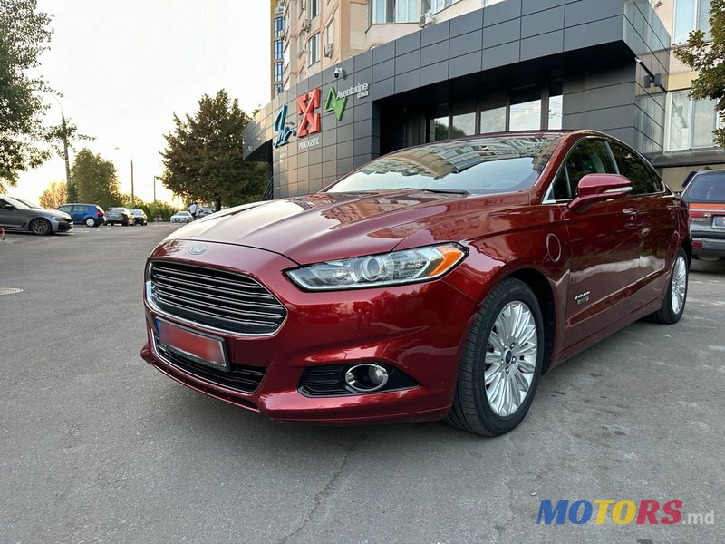 2014' Ford Fusion photo #2