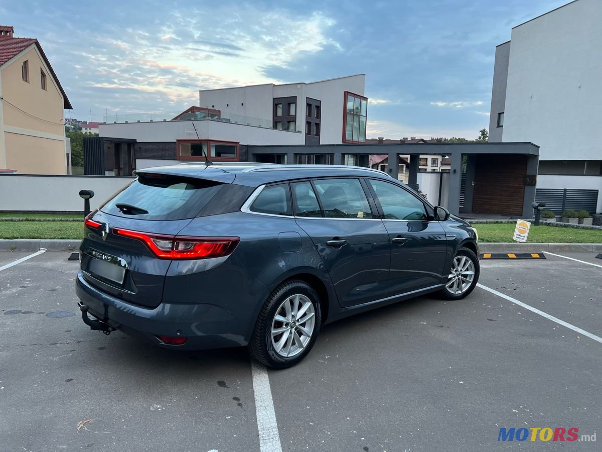 2017' Renault Megane photo #2