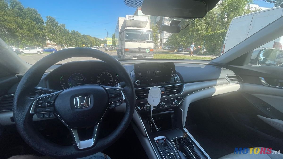 2018' Honda Accord photo #4