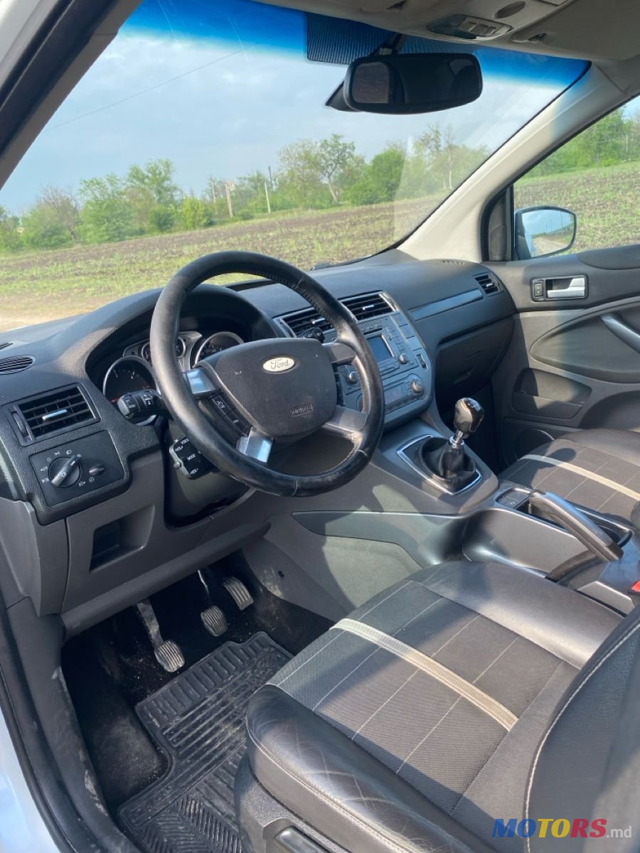 2008' Ford Kuga photo #5