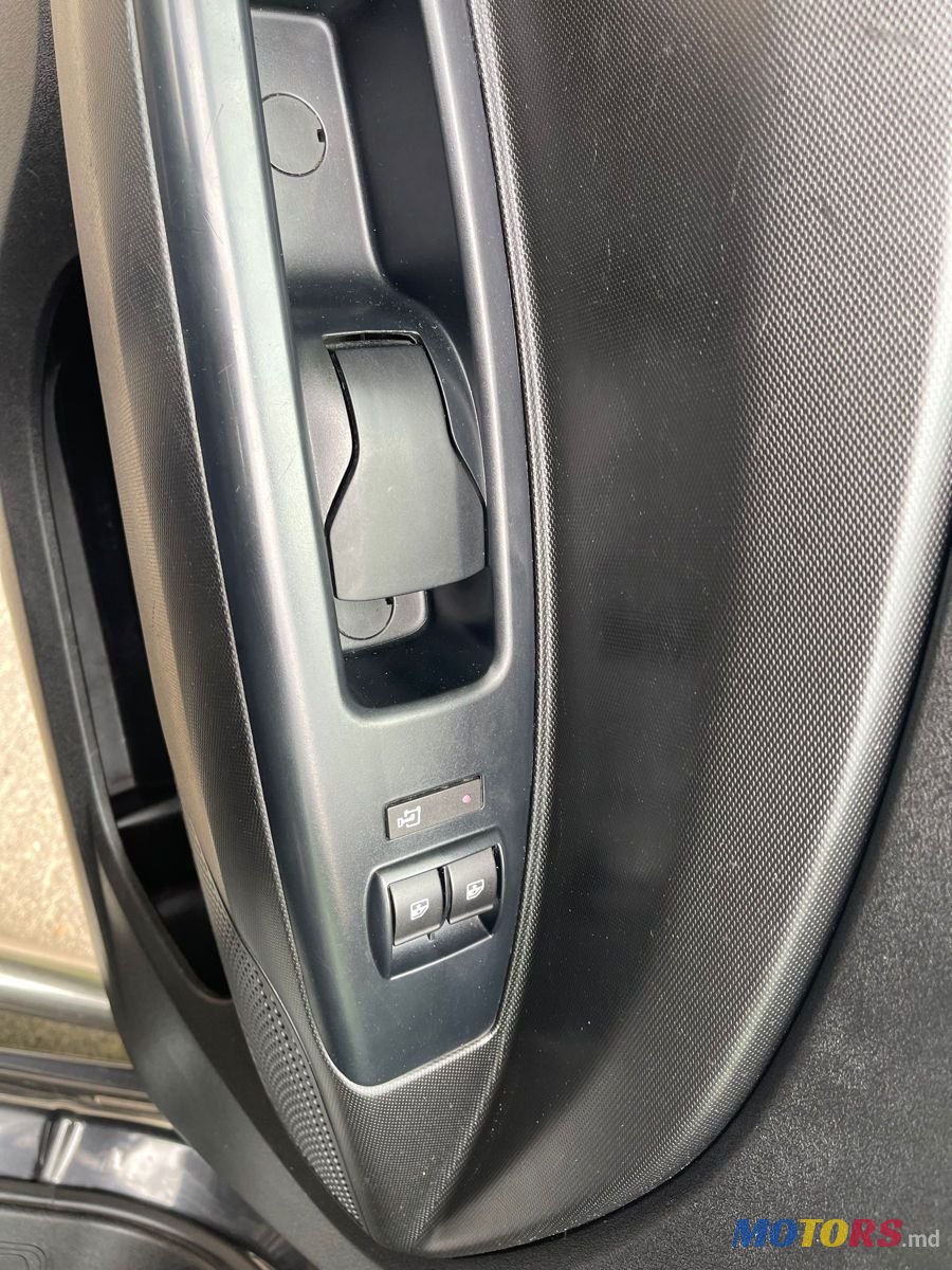 2017' Opel Combo photo #4