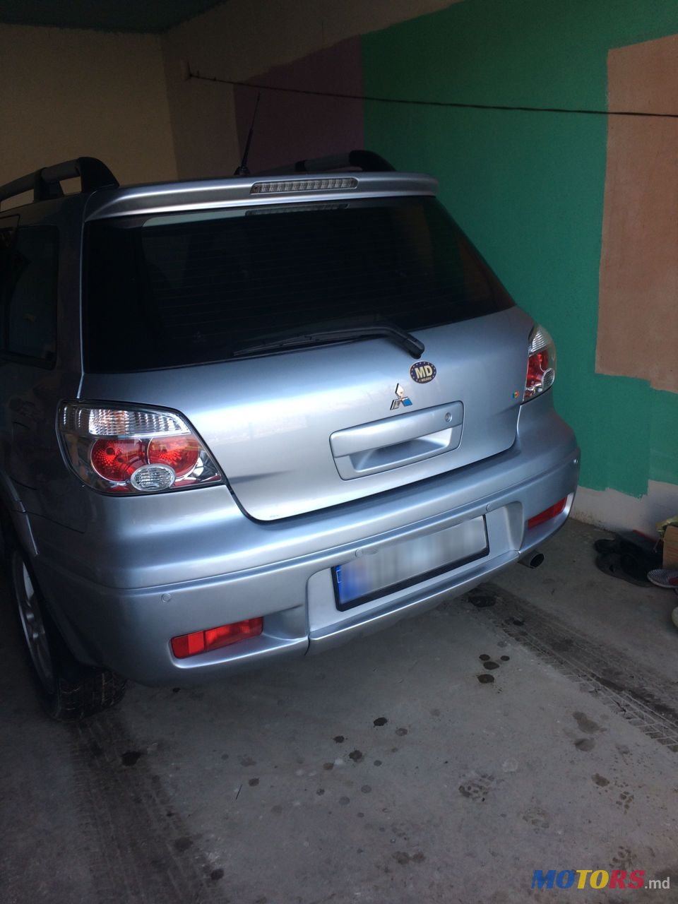 2008' Mitsubishi Outlander photo #4