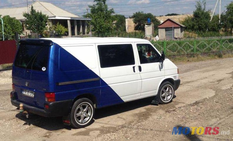 1998' Volkswagen Multivan photo #2