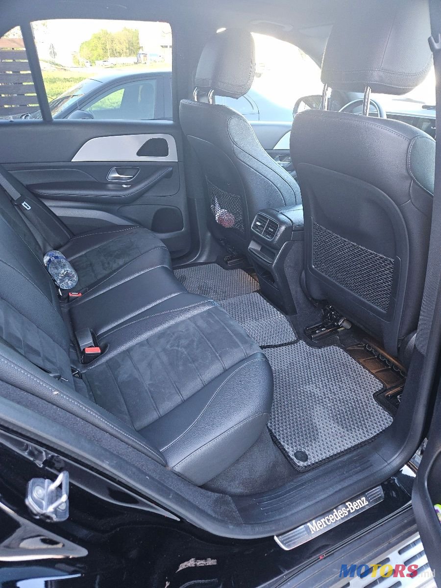 2020' Mercedes-Benz GLE photo #2