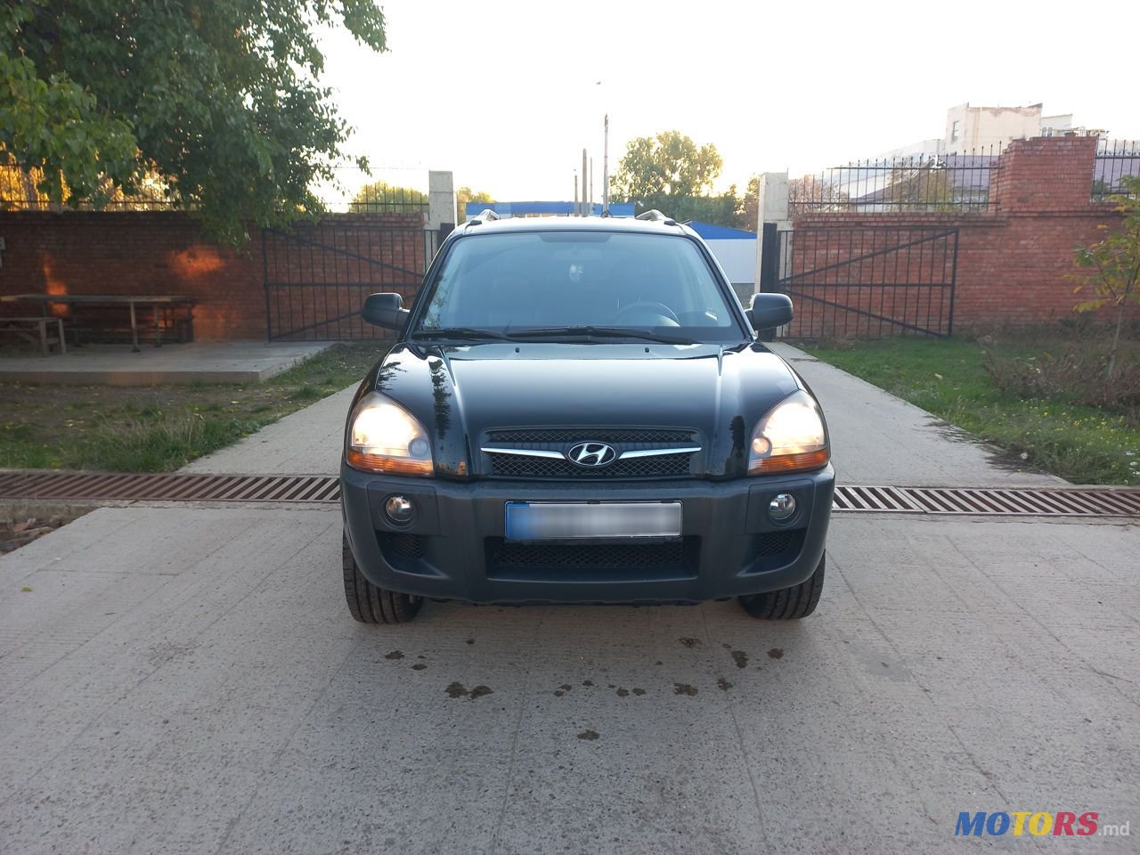 2009' Hyundai Tucson photo #2