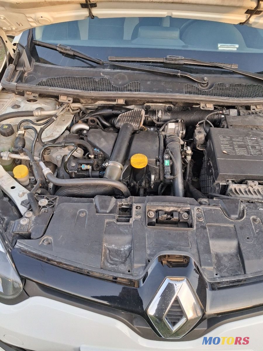 2014' Renault Megane photo #6