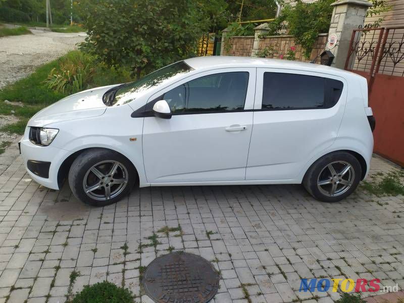 2012' Chevrolet Aveo photo #4