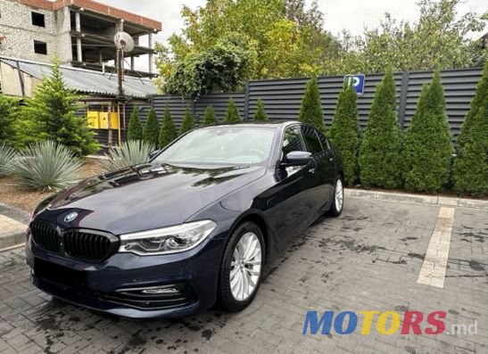 2017' BMW 5 Series photo #1