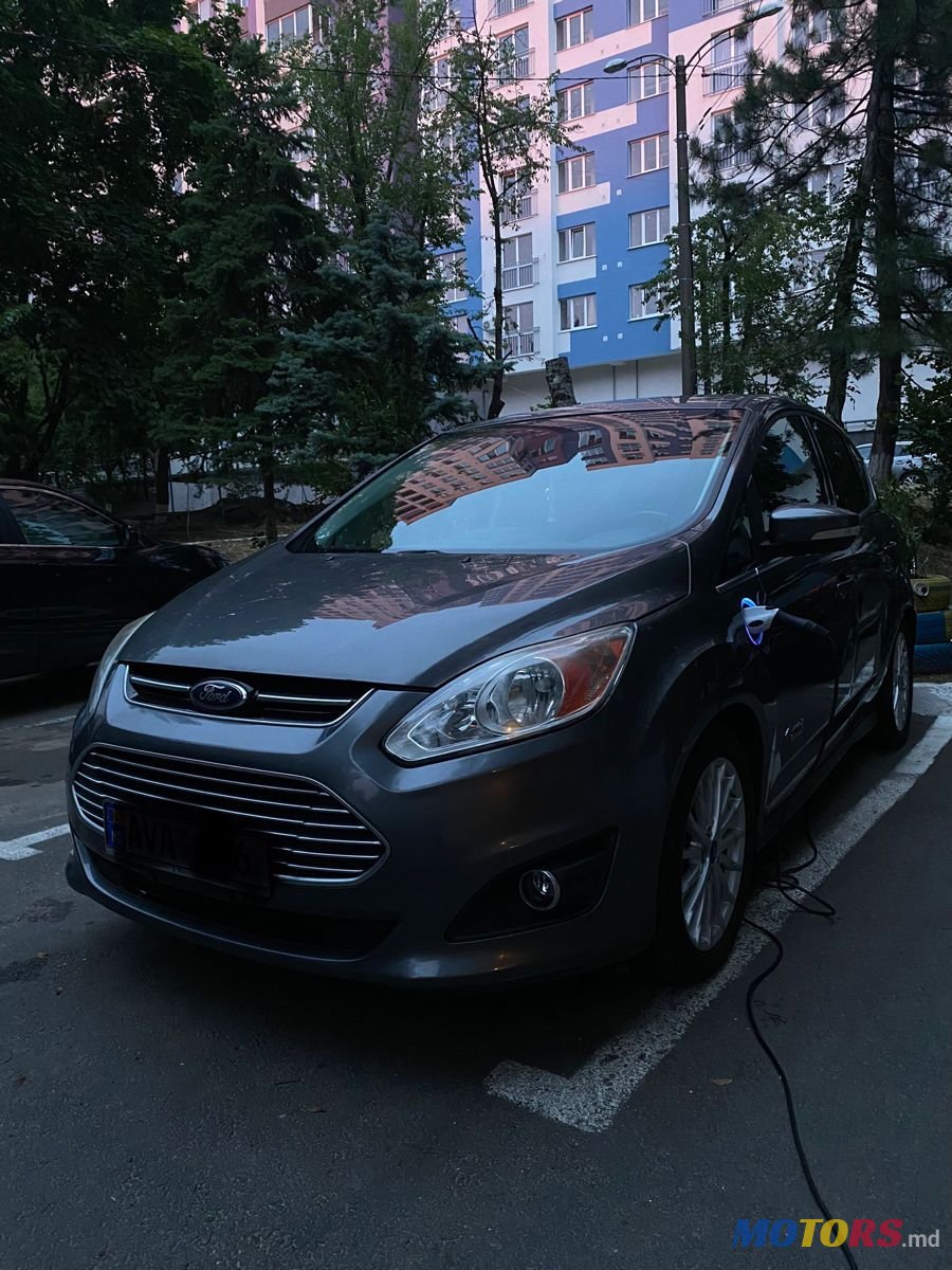 2013' Ford C-MAX photo #4