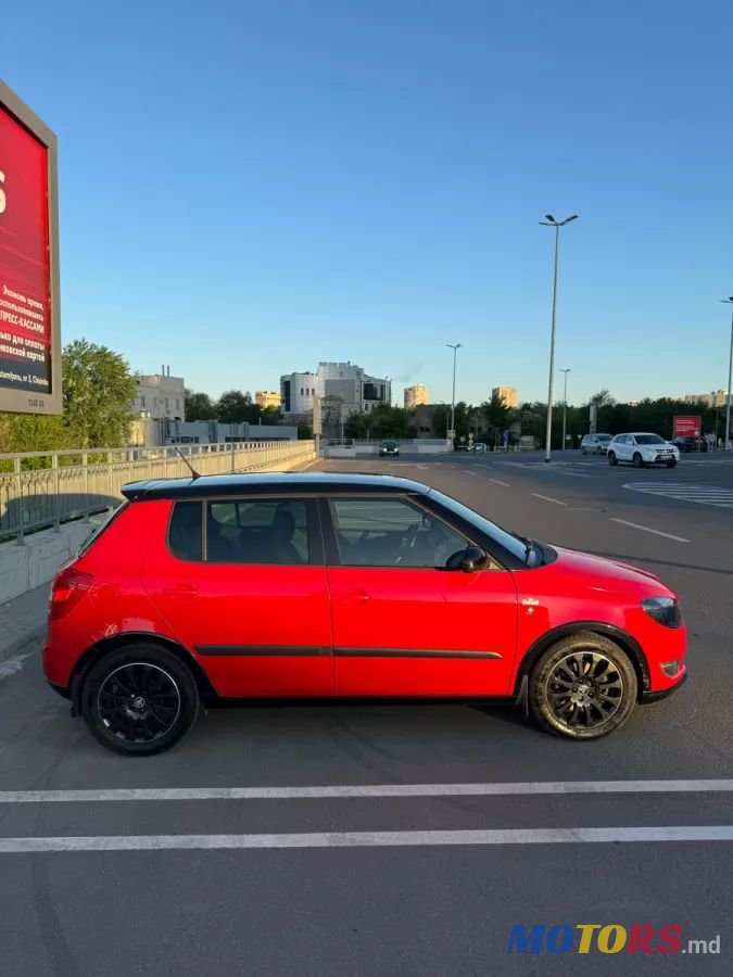 2013' Skoda Fabia photo #6