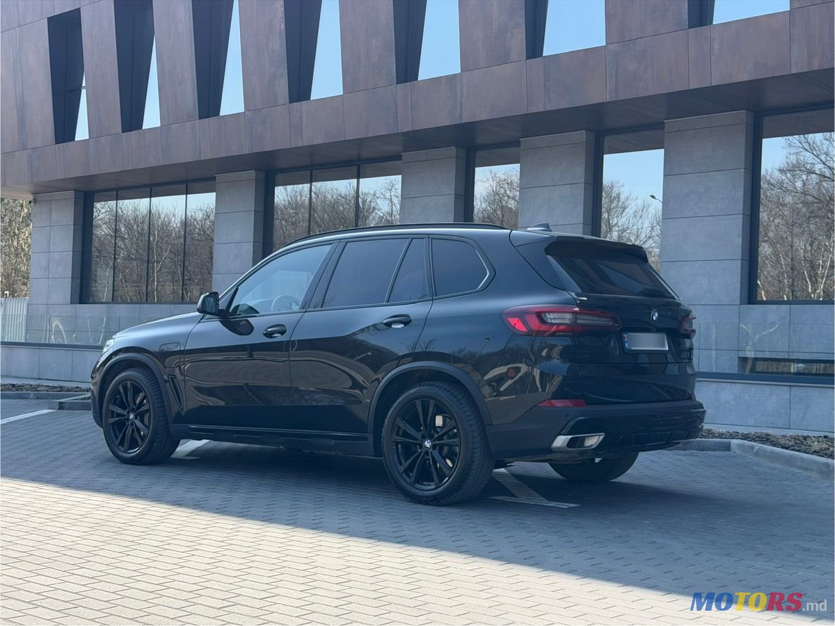 2020' BMW X5 photo #2