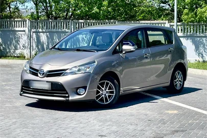 2015' Toyota Verso