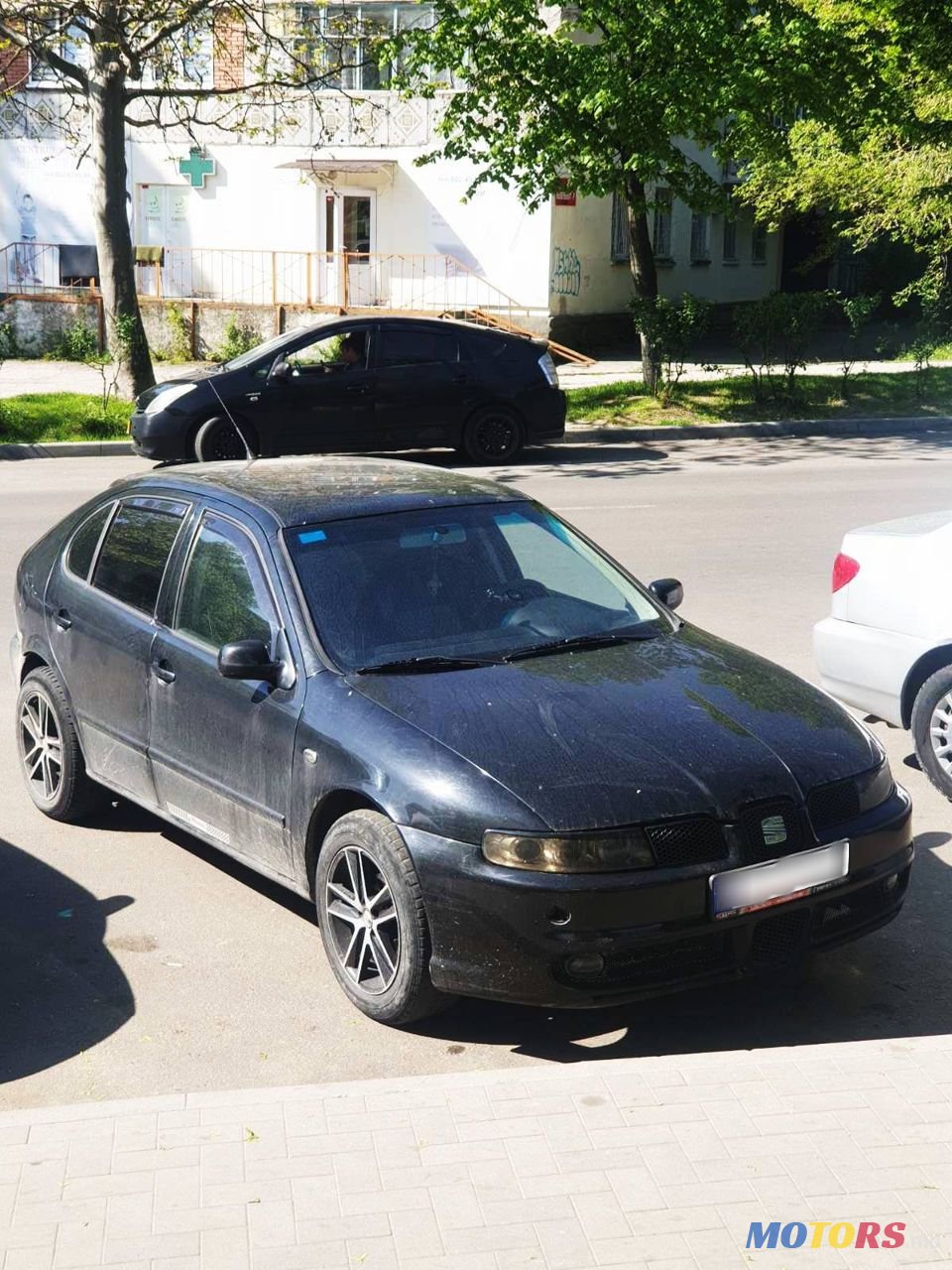 2001' SEAT Leon photo #1