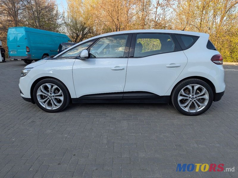 2018' Renault Scenic photo #3