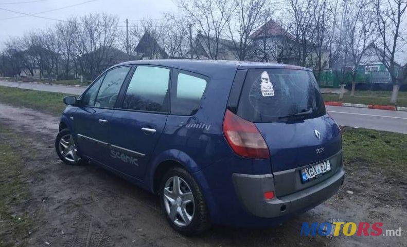 2005' Renault Grand Scenic photo #4