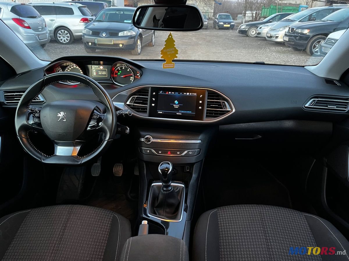 2019' Peugeot 308 photo #4