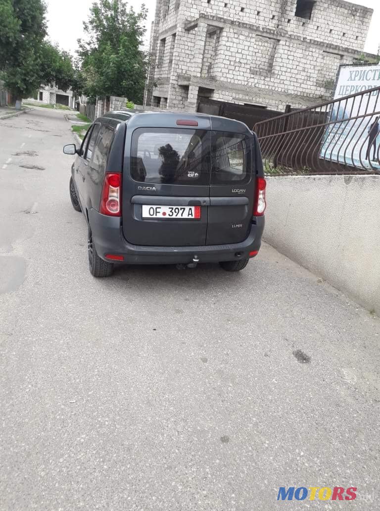 2009' Dacia Logan MCV photo #2