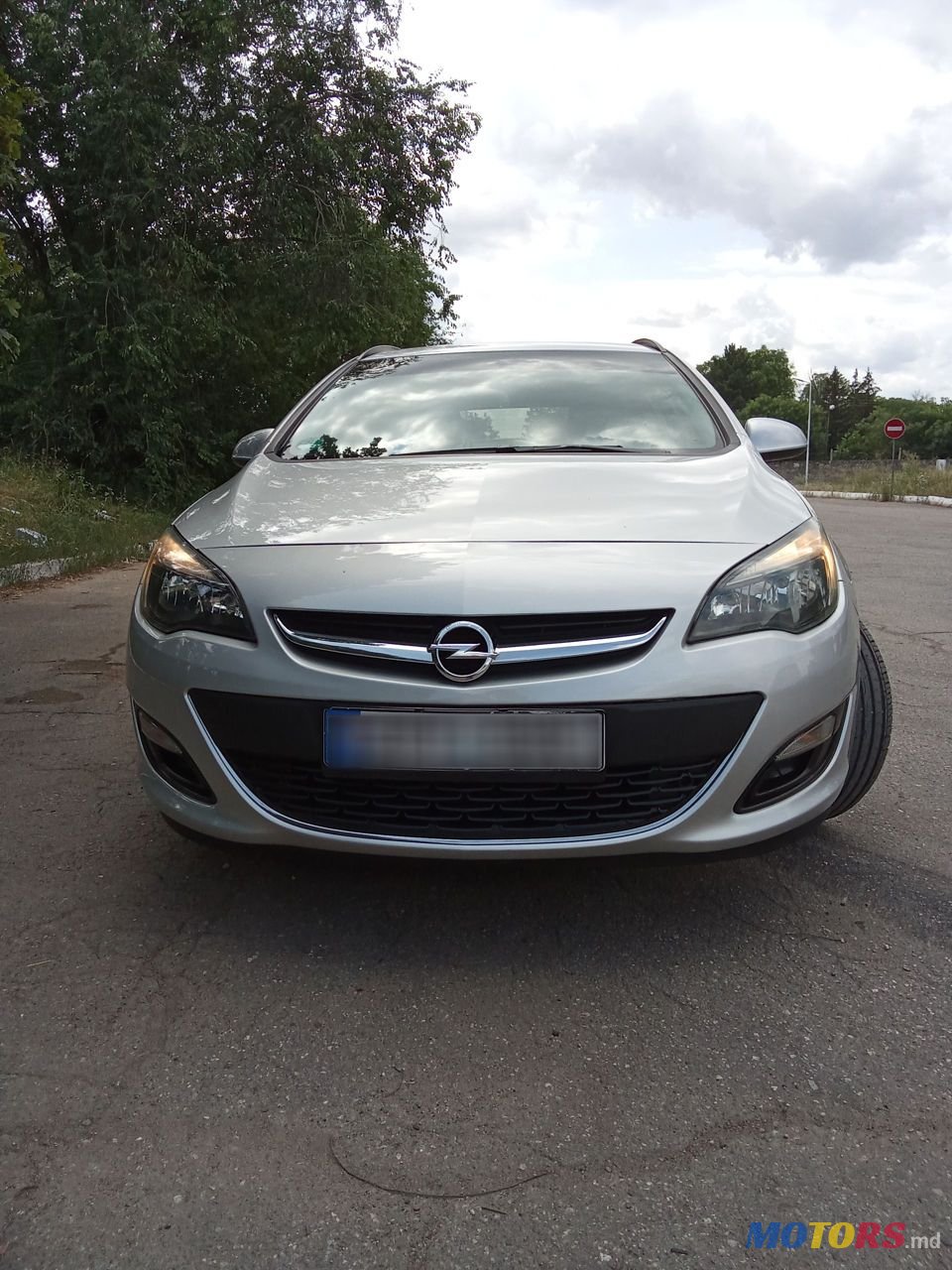 2014' Opel Astra photo #3