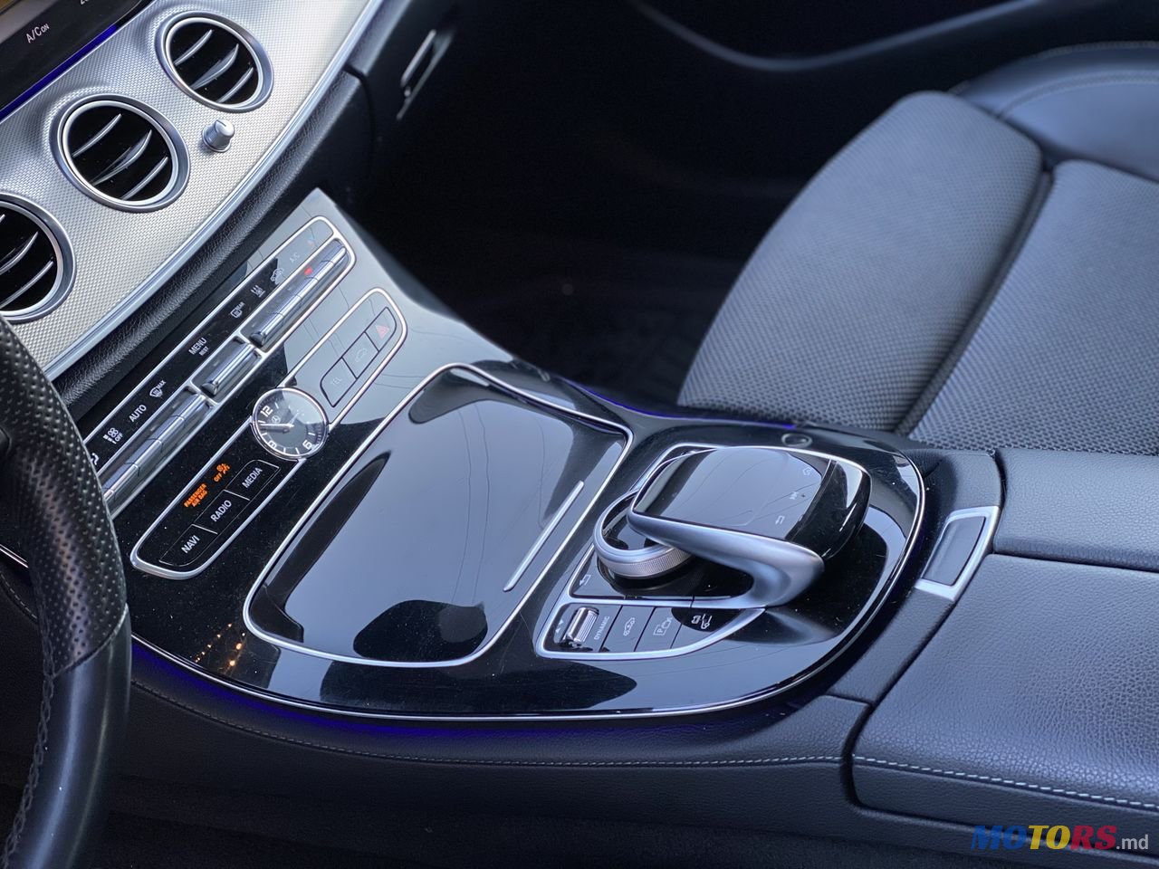 2016' Mercedes-Benz E Класс photo #6