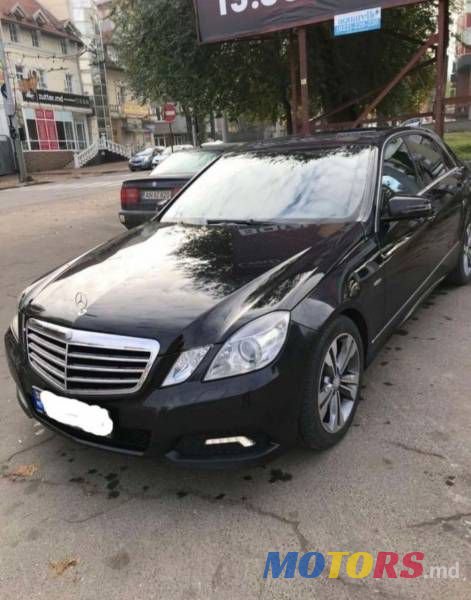 2010' Mercedes-Benz E photo #1