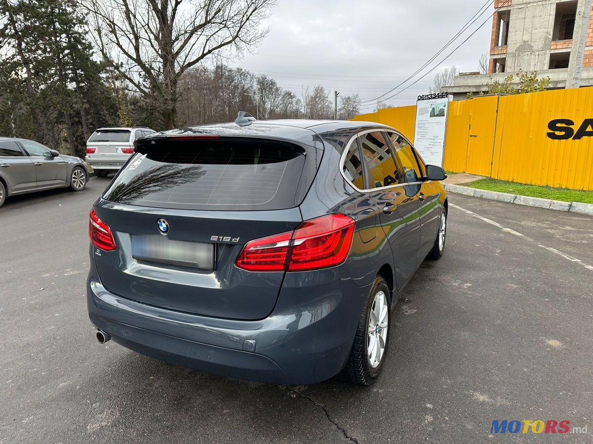 2016' BMW 2 Series Active Tourer photo #2