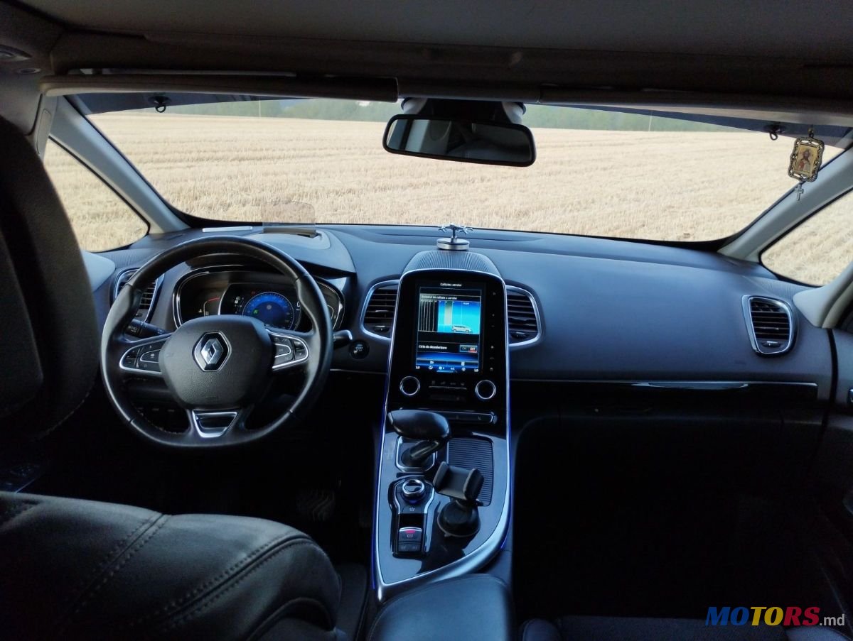 2015' Renault Espace photo #1