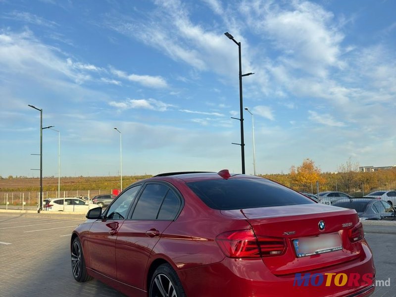 2015' BMW 3 Series photo #3