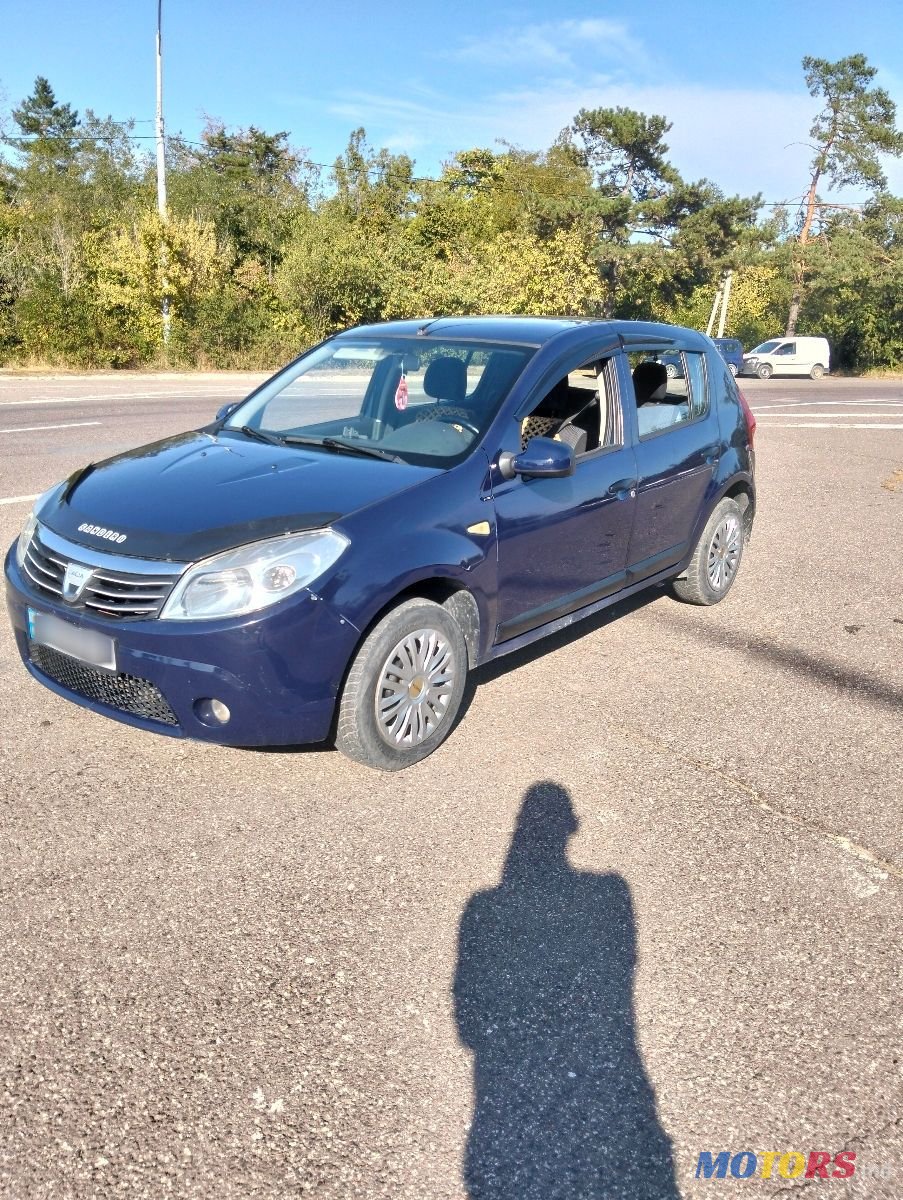 2010' Dacia Sandero photo #4