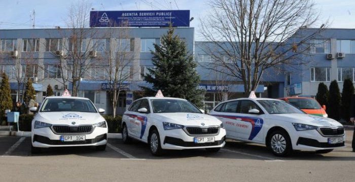В Молдове оспорить результат экзамена по вождению можно онлайн
