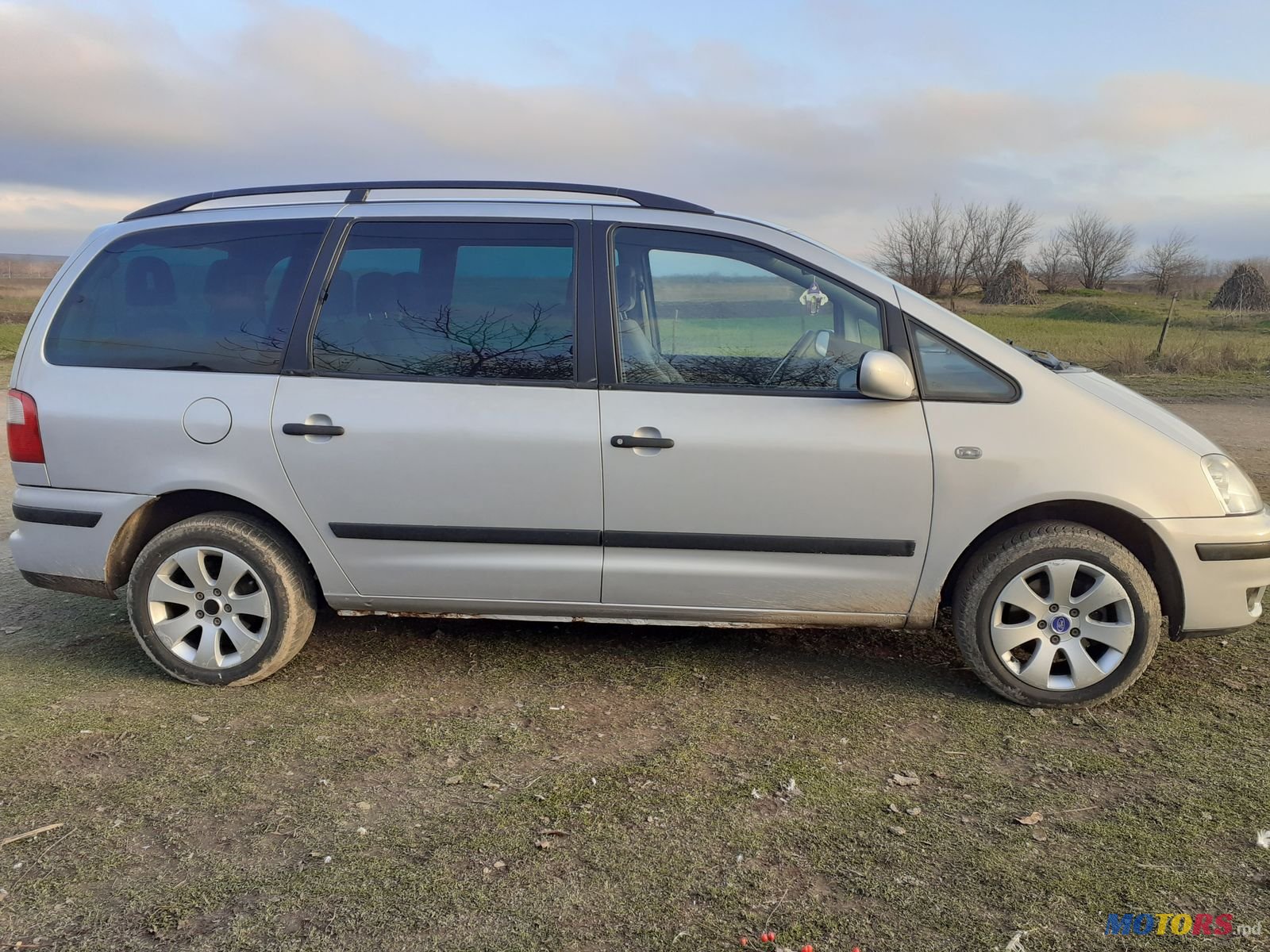 2000' Ford Galaxy photo #3