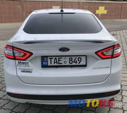 2014' Ford Fusion photo #3