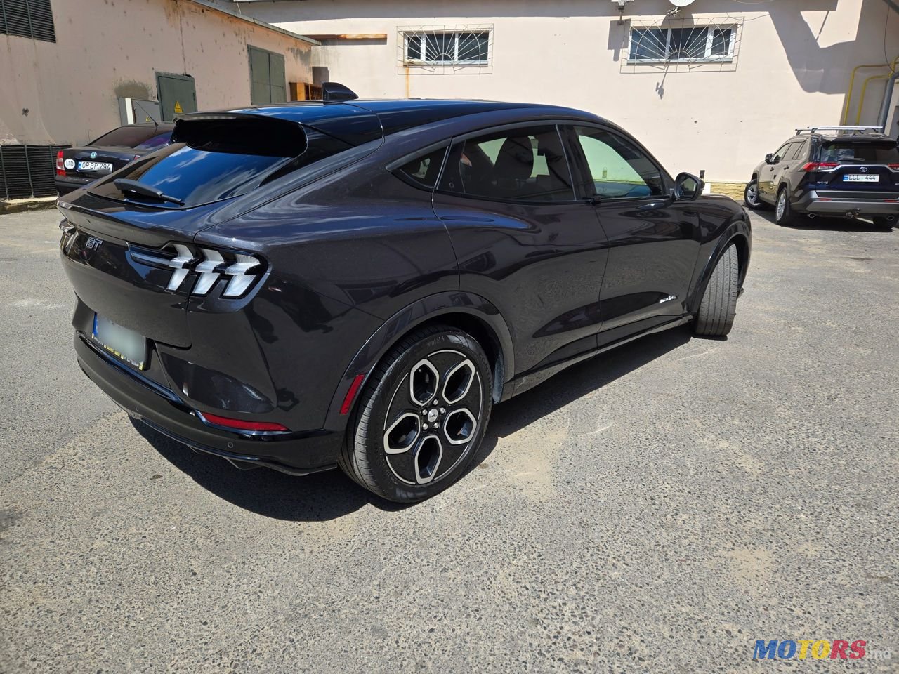 2021' Ford Mustang photo #3