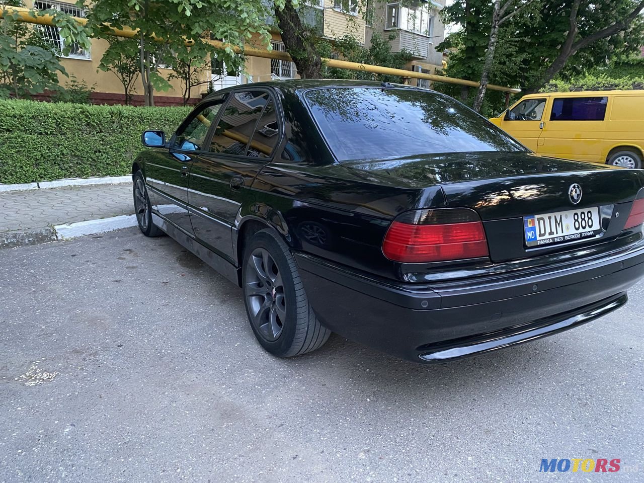 2001' BMW 7 Series photo #5