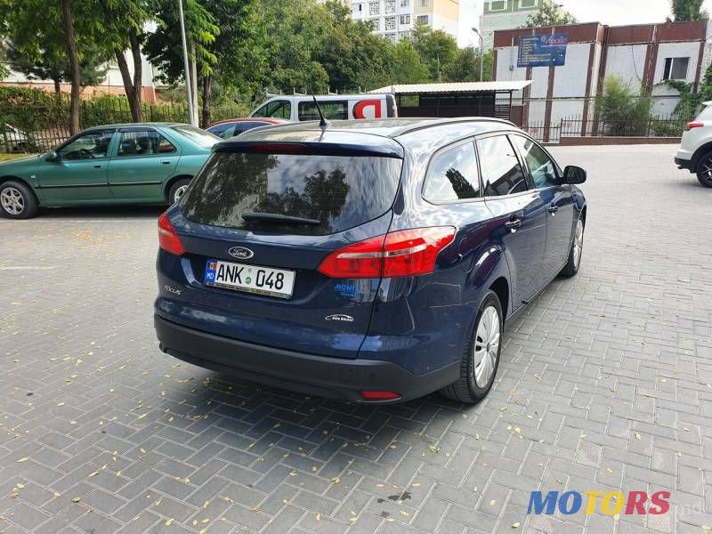 2015' Ford Focus photo #3