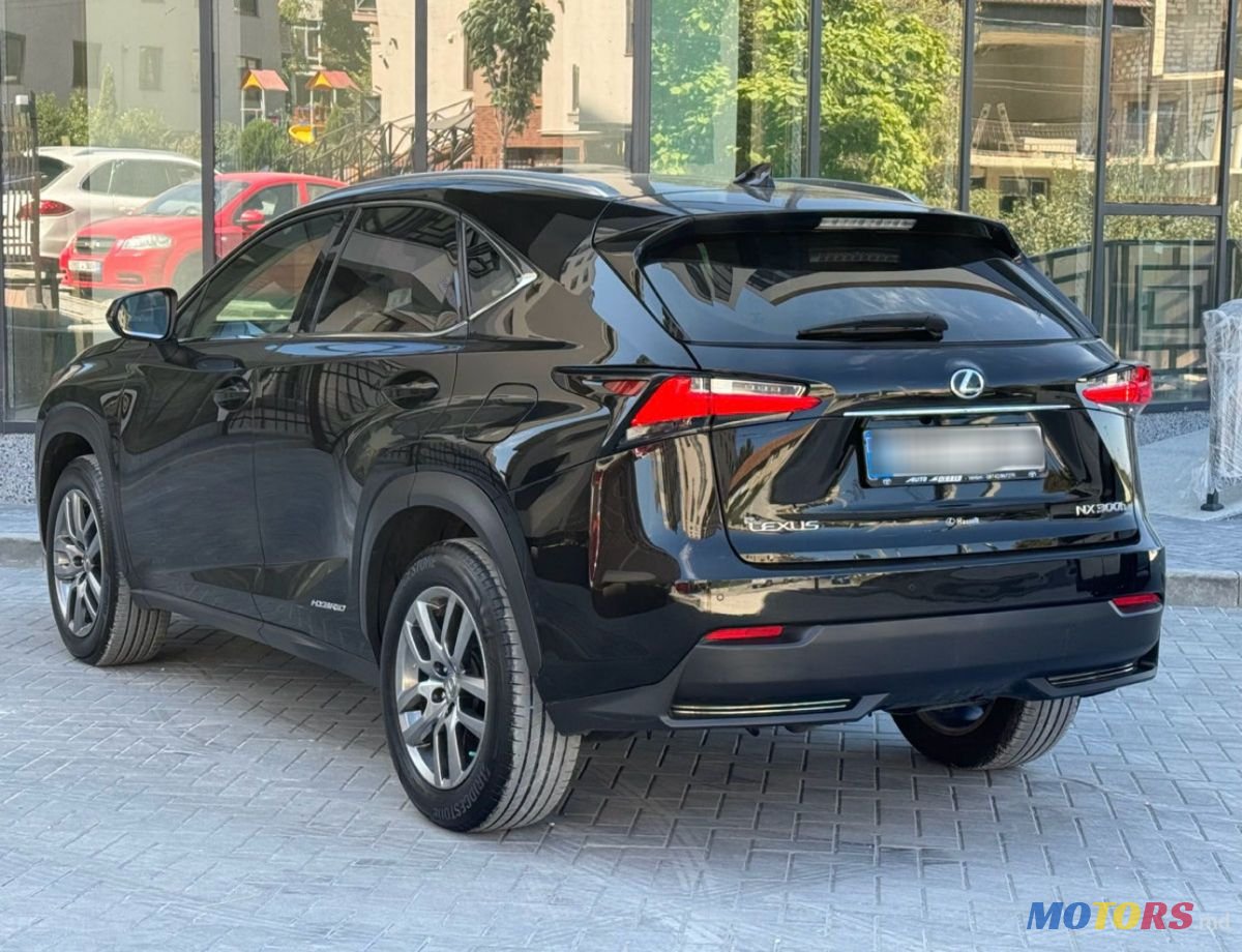 2015' Lexus Nx Series photo #2