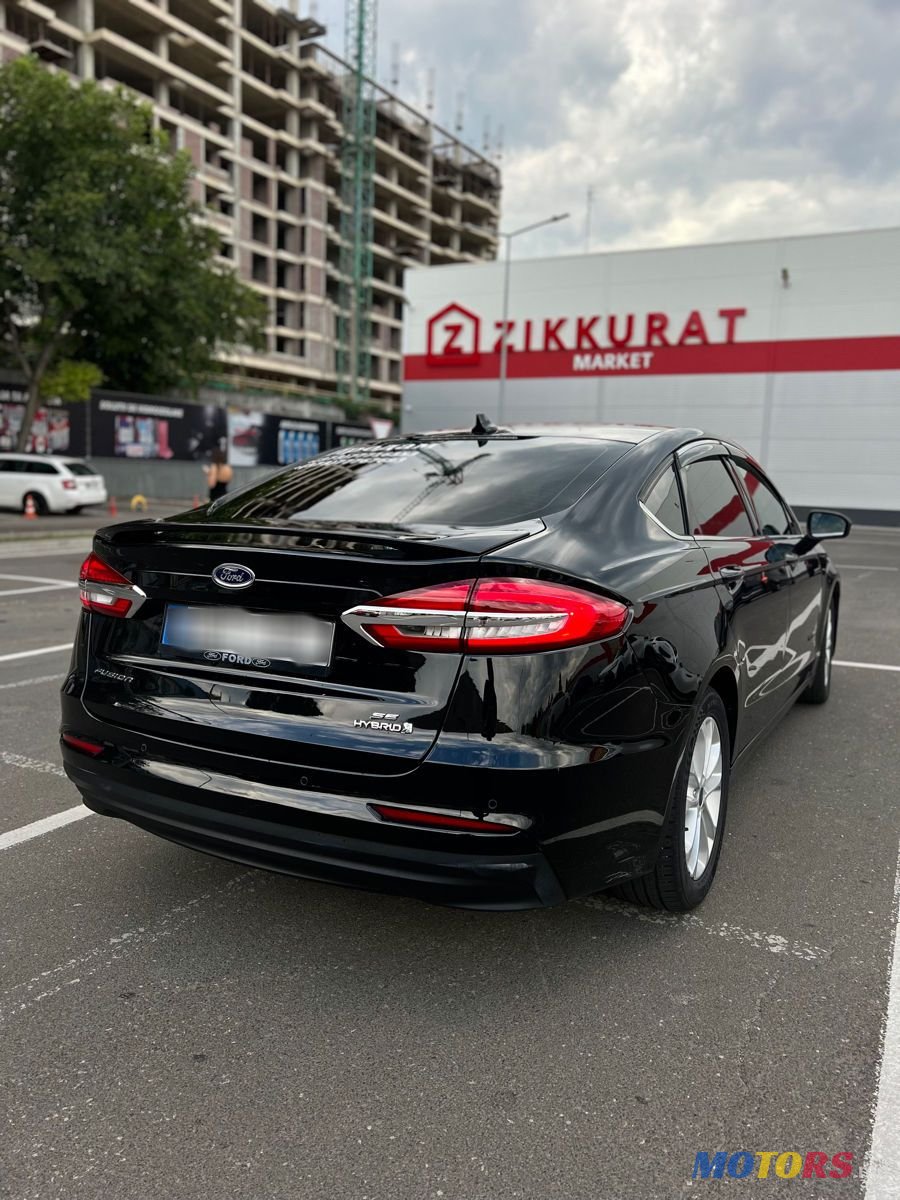 2017' Ford Fusion photo #5