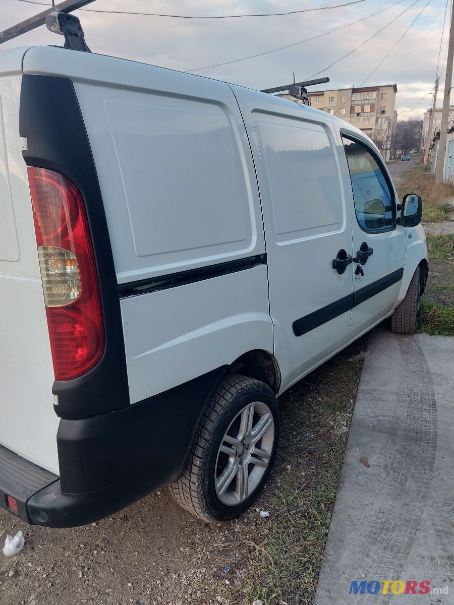 2008' Fiat Doblo Cargo photo #5
