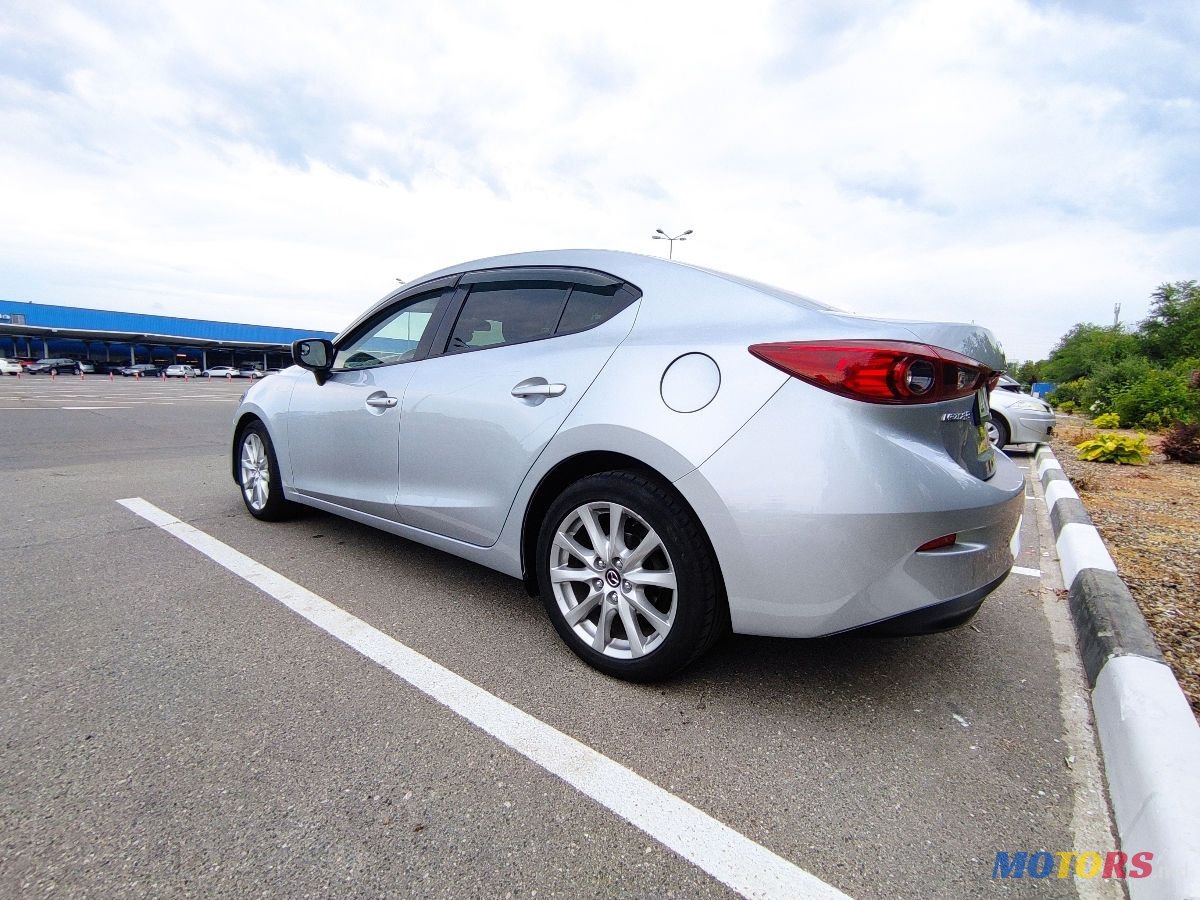 2017' Mazda 3 photo #6