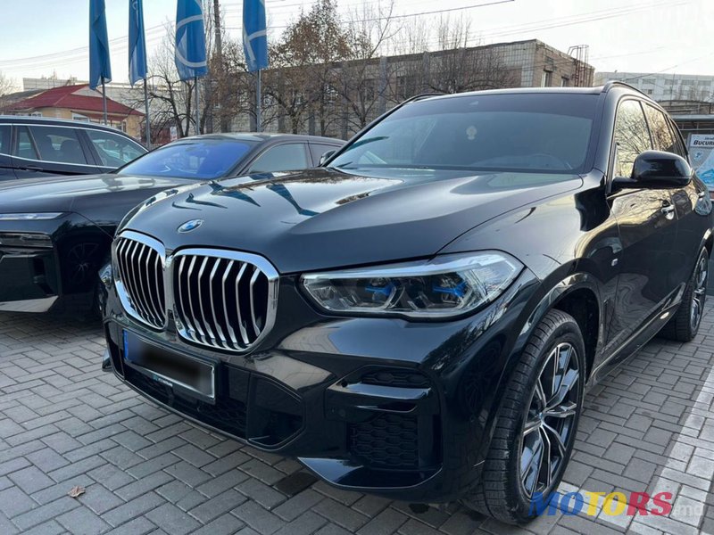 2022' BMW X5 photo #1