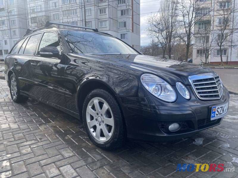 2008' Mercedes-Benz E photo #3