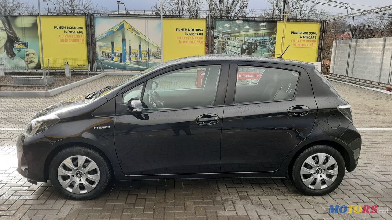 2014' Toyota Auris photo #4