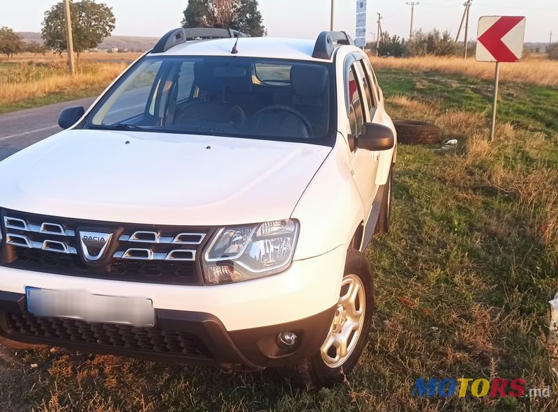 2015' Dacia Duster photo #4