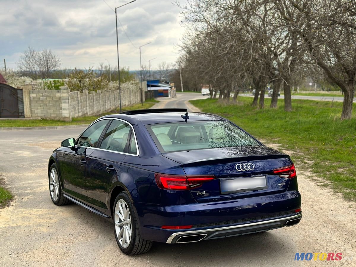 2019' Audi A4 photo #5