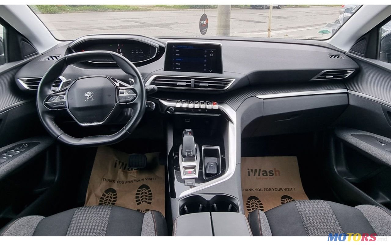 2018' Peugeot 3008 photo #5